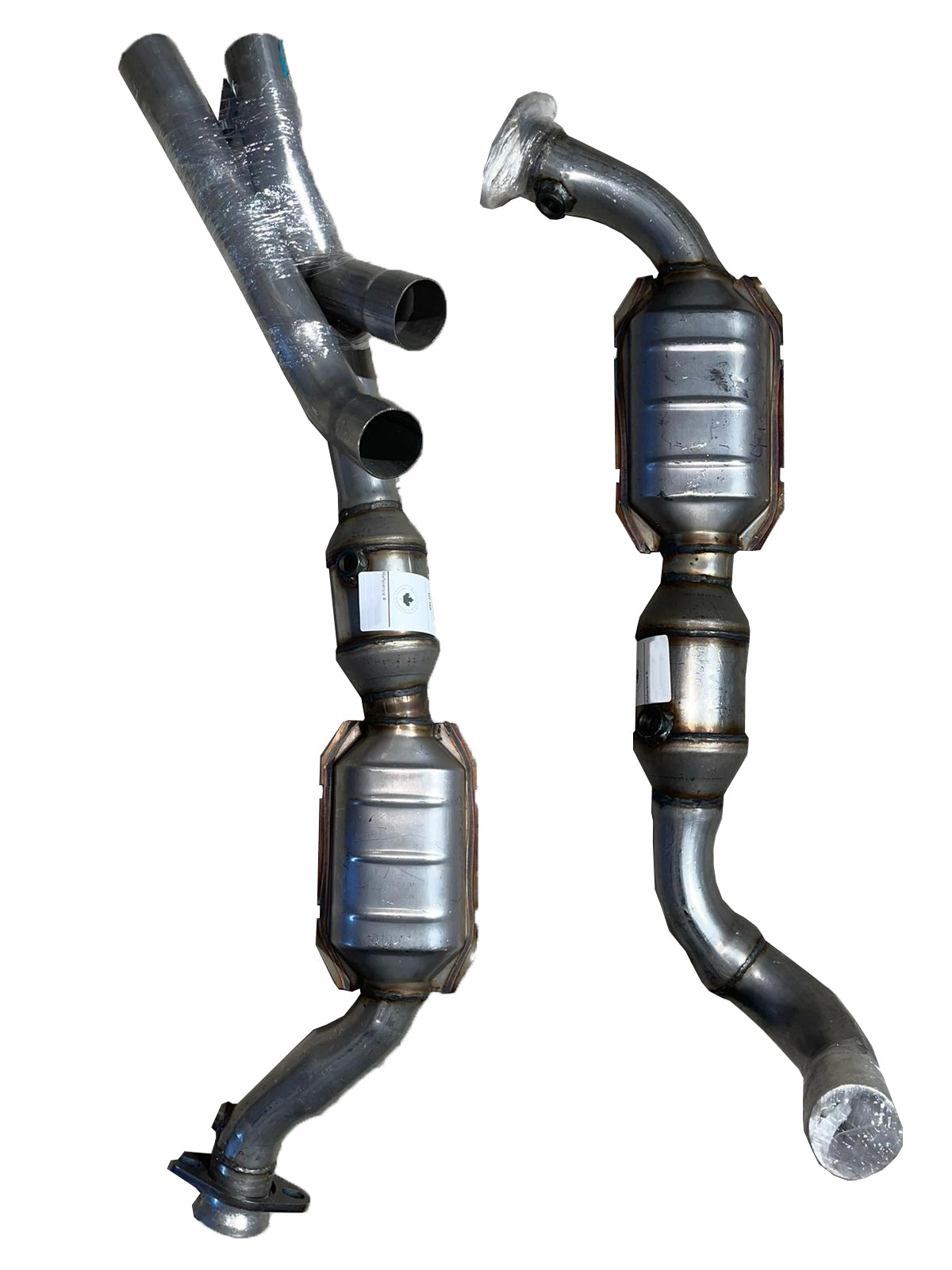 KE EXHAUST 44832/44833-KE Direct Fit Replacement Exhaust Catalytic Converter Fits: 1999-2002 FORD EXPEDITION 4.6L 4WD | 1999-2002 FORD F-150 4.6L 4WD | Left and Right Side